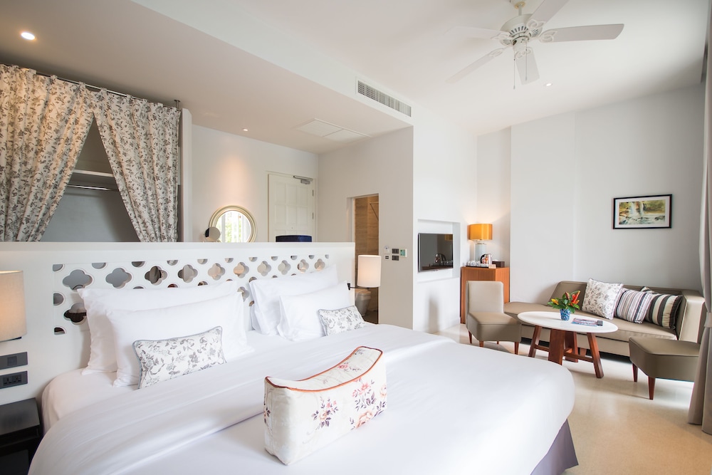 Junior Suite, Balcony photo 1