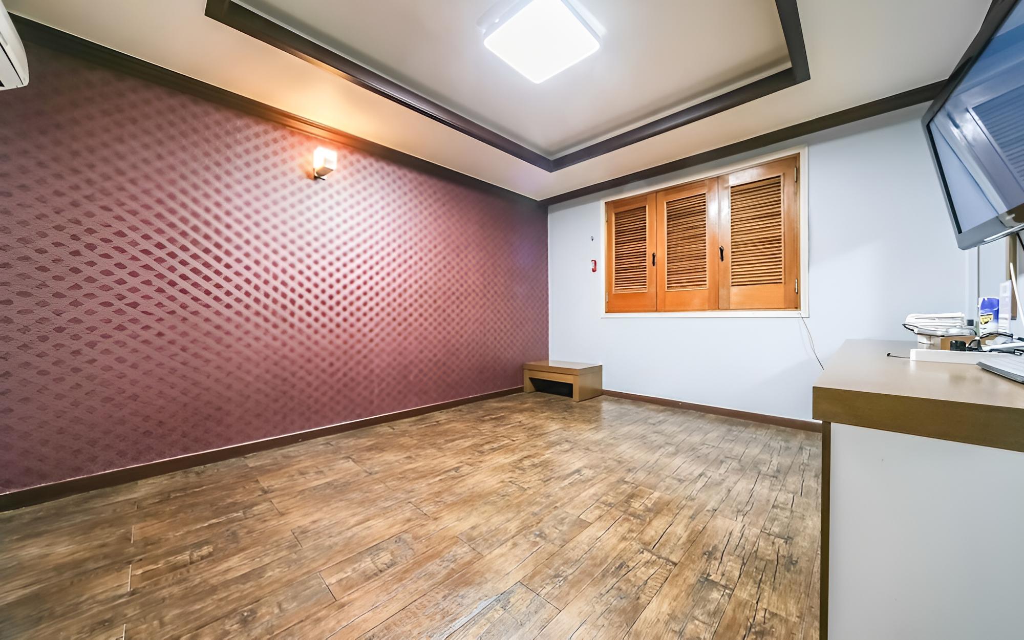 Room (Korean) photo 1