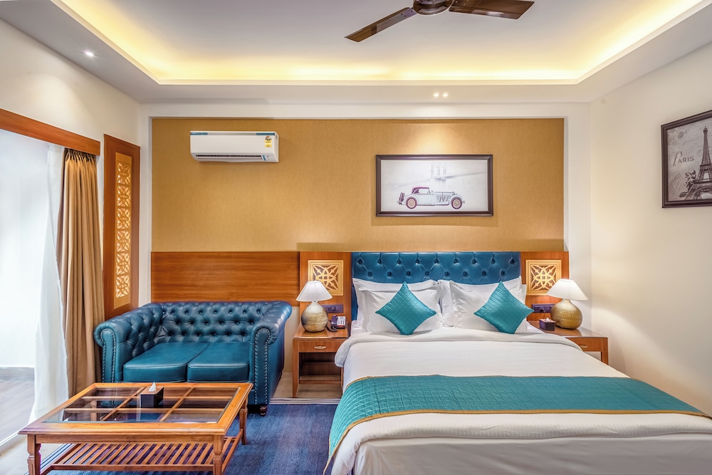 Deluxe Room, Balcony, Mountain View