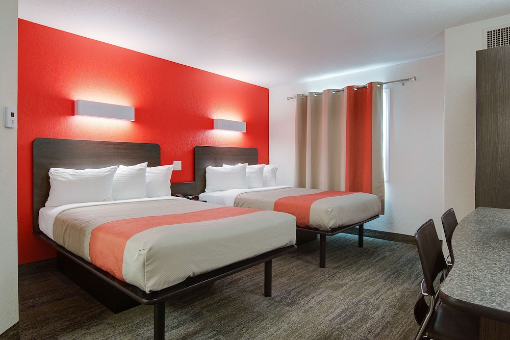 Standard Room, 2 Double Beds, Non Smoking photo 1