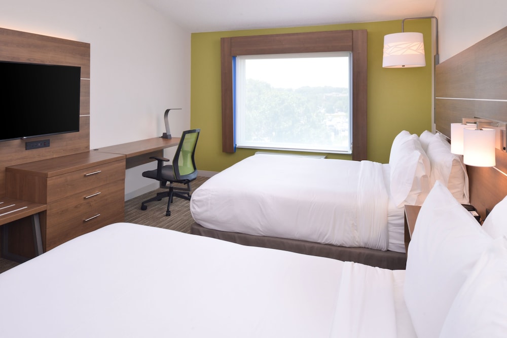 Standard Room, 2 Queen Beds, Accessible (Communications) - Photo 3