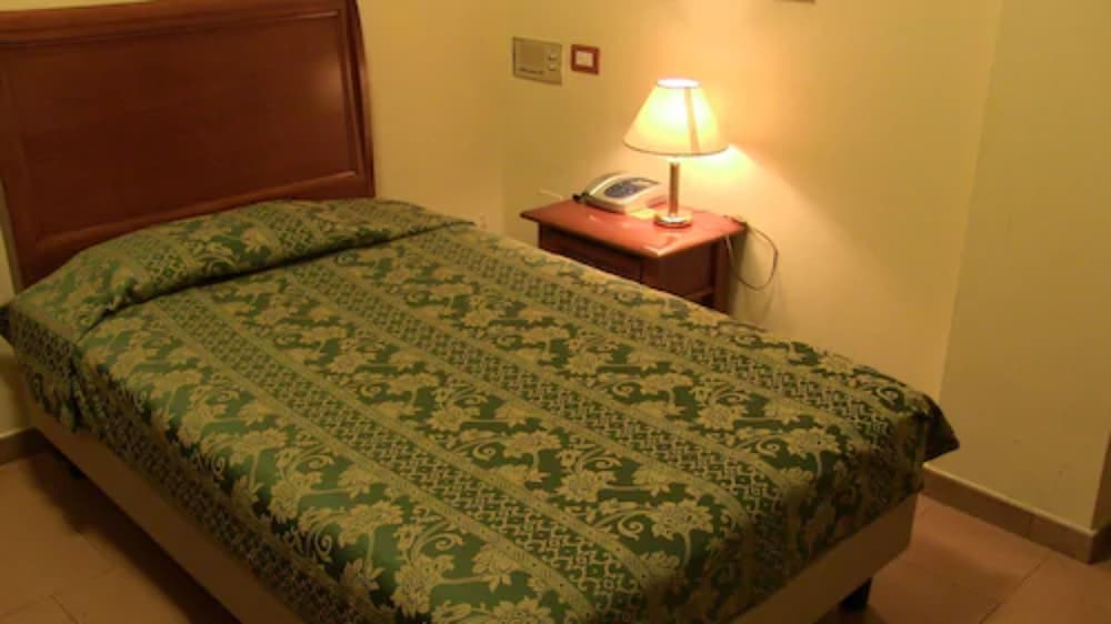Standard Single Room photo 3