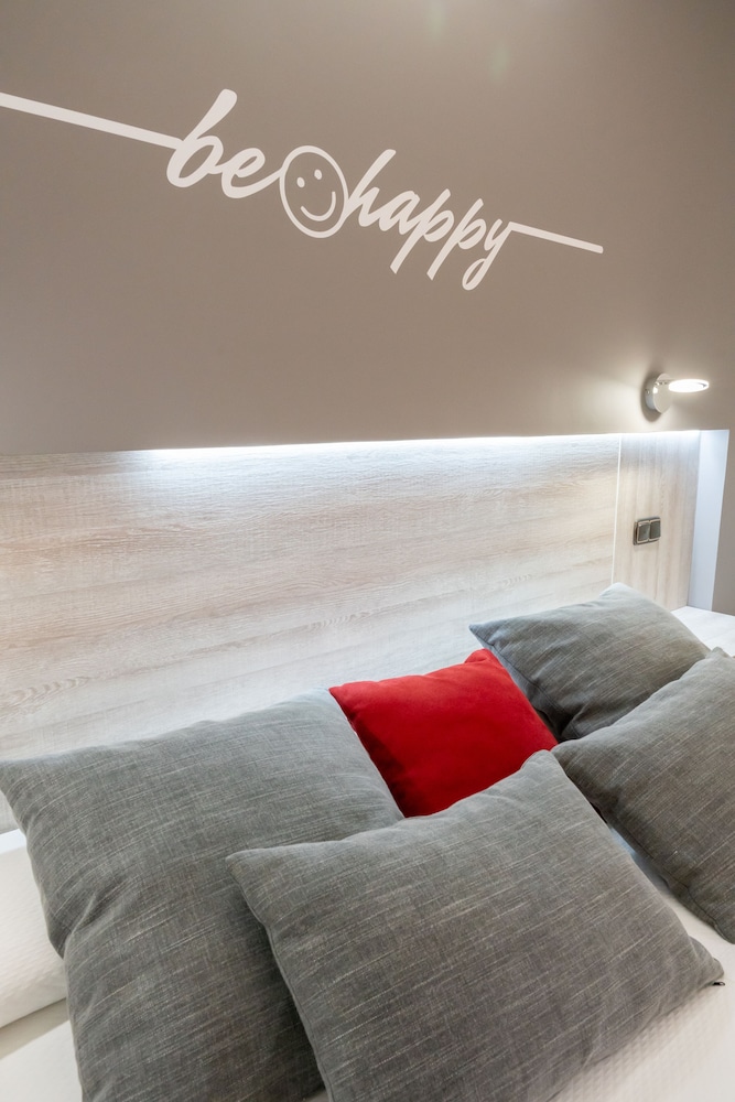 Standard Double or Twin Room, 1 Bedroom, Accessible photo 3