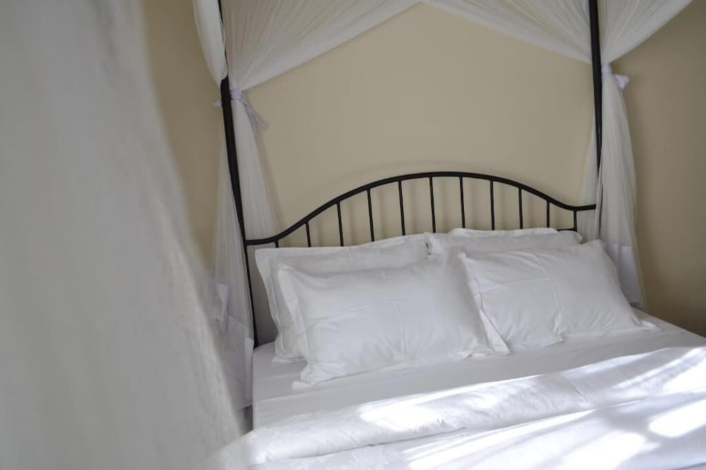 Standard Double Room Single Use photo 3