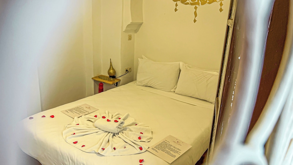 Standard Room - Photo 2