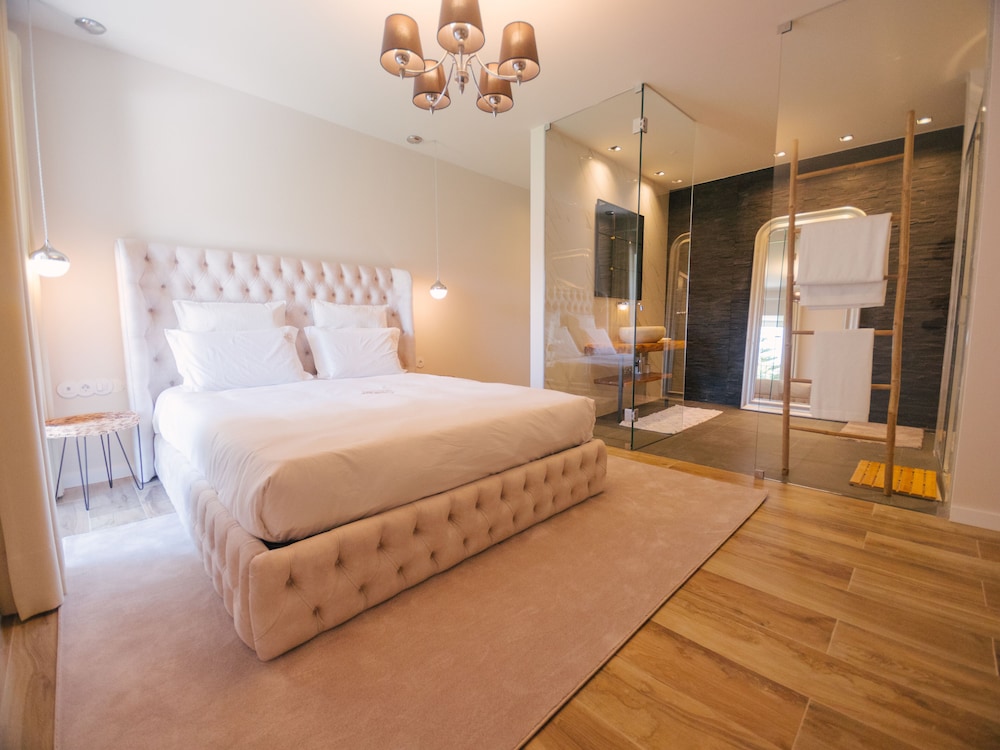 Family Quadruple Room, 2 Queen Beds