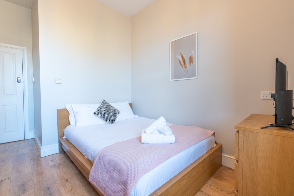 Basic Double Room photo 1