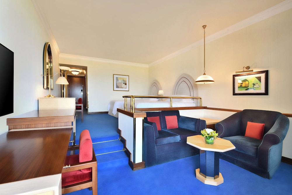 Deluxe Room, 2 Twin Beds, Balcony, Sea View - Photo 5