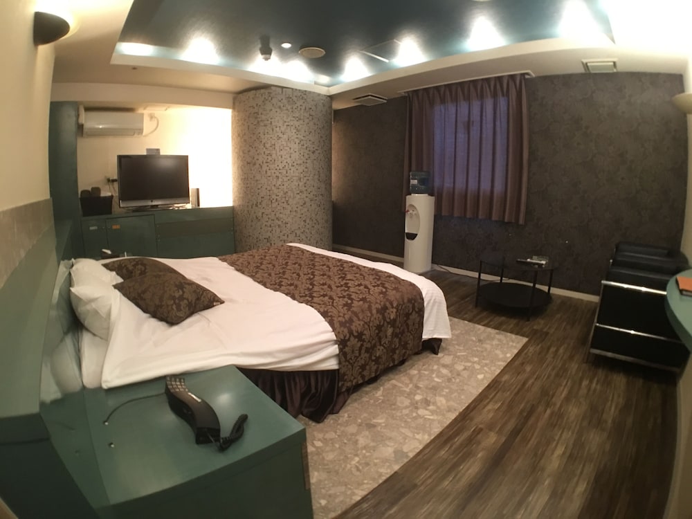 Basic Double Room - Photo 22