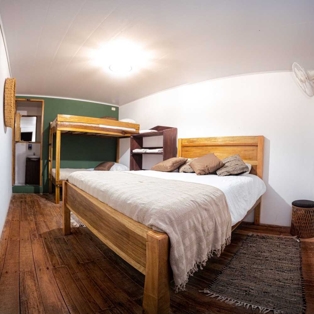 Standard Quadruple Room photo 2