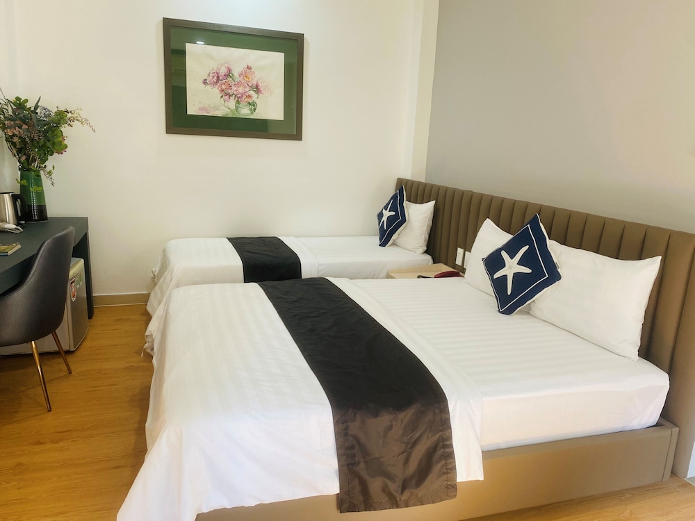 Family Twin Room