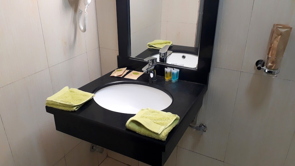 Superior Double or Twin Room, Balcony, City View photo 2