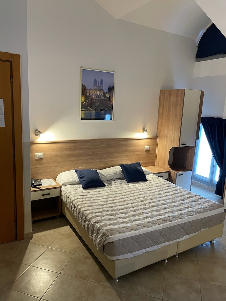 Comfort Double Room (double bed)