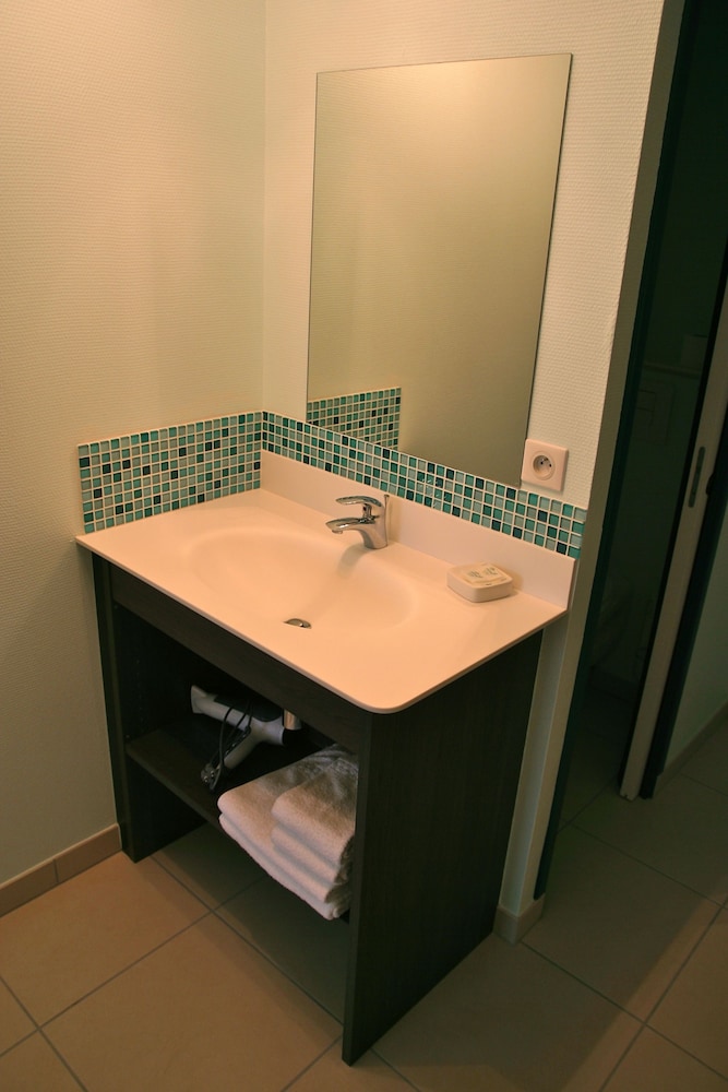 Suite - Photo 2