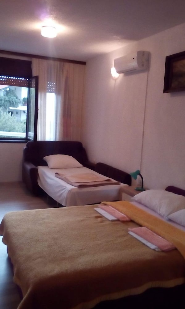 Apartment (Biljana - 150m from beach - A2(2+2)) photo 3