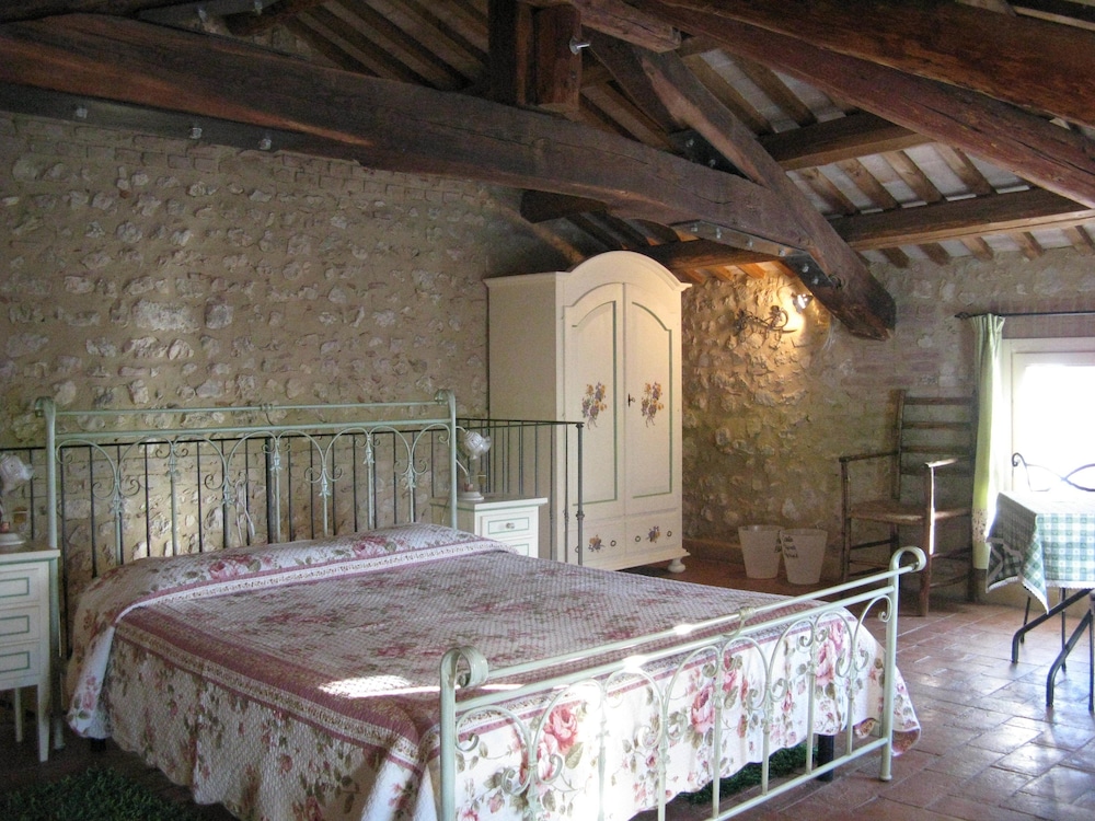 Romantic Suite photo 3
