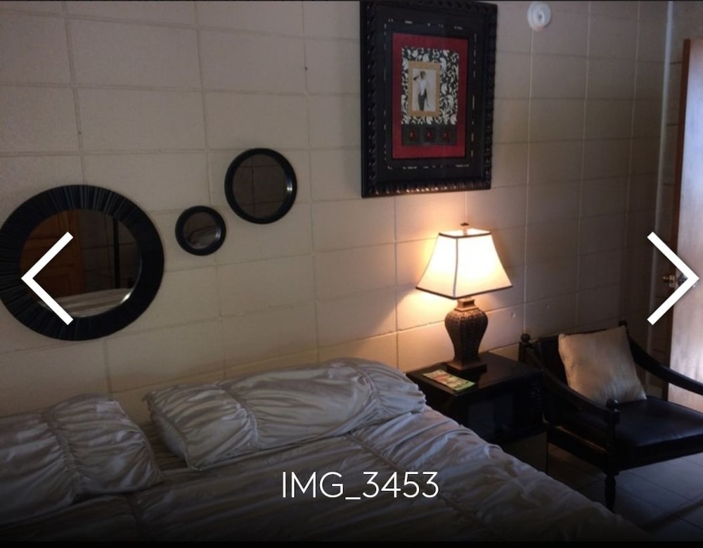 Junior Room, 1 King Bed, Non Smoking photo 3