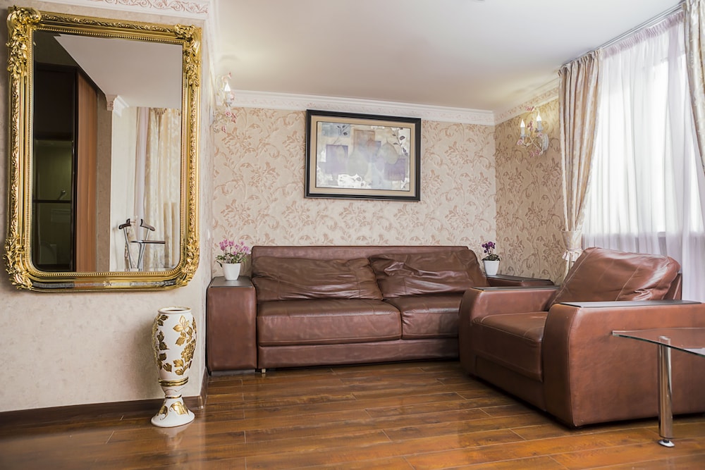 Suite (Duplex) photo 3