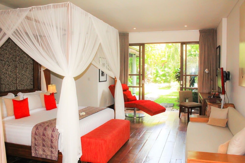 Luxury Villa, 4 Bedrooms, Private Pool, Garden View photo 3
