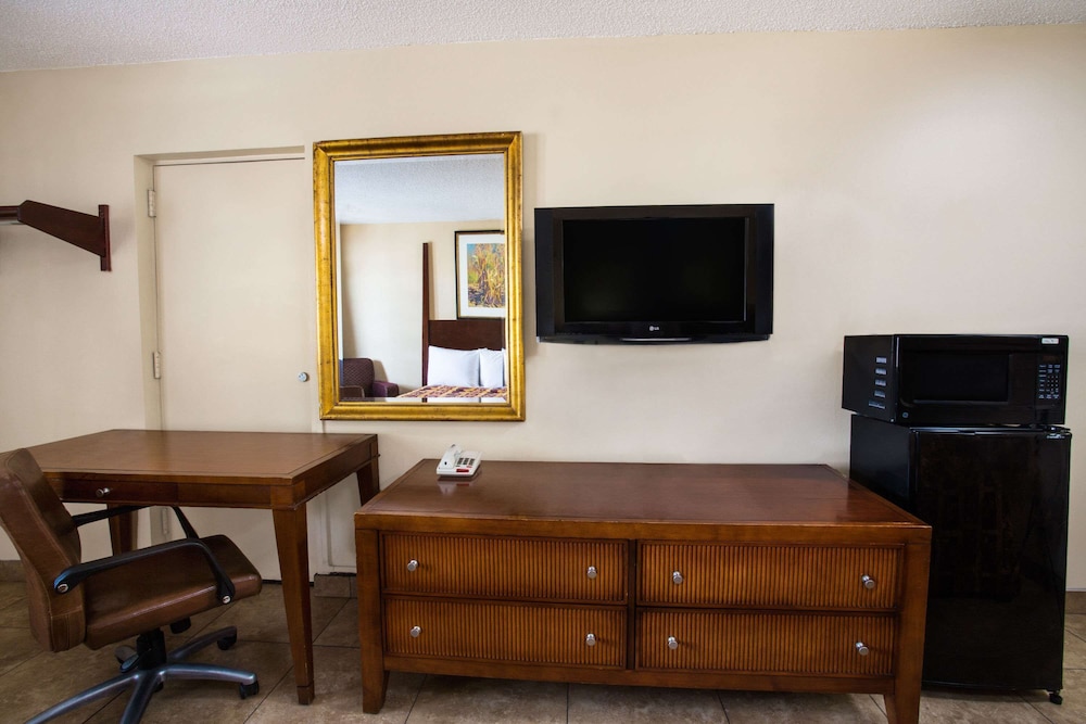 Room, 2 Double Beds, Non Smoking