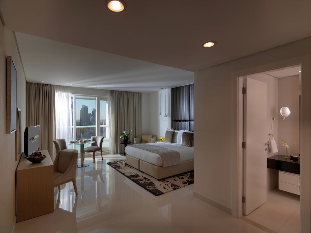 Deluxe Room (Downtown view)