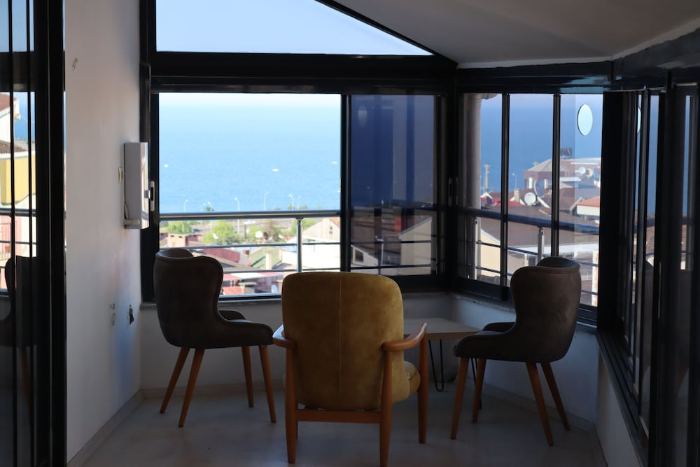 Exclusive Room, Partial Sea View