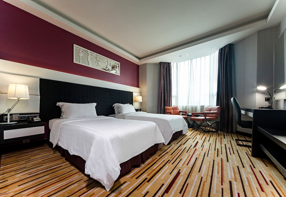Promenade Superior with Club Lounge Access photo 3