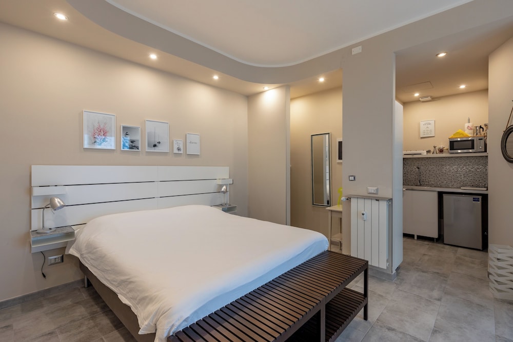 Apartment, 2 Bedrooms, Balcony