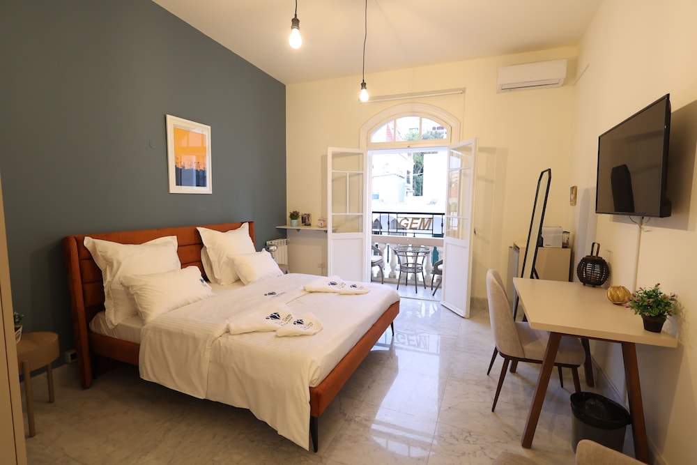 Exclusive Double or Twin Room
