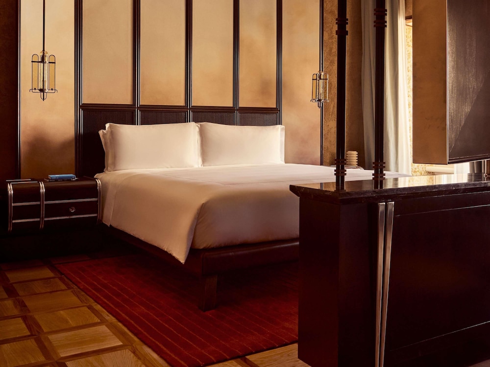 Junior Suite, 1 King Bed