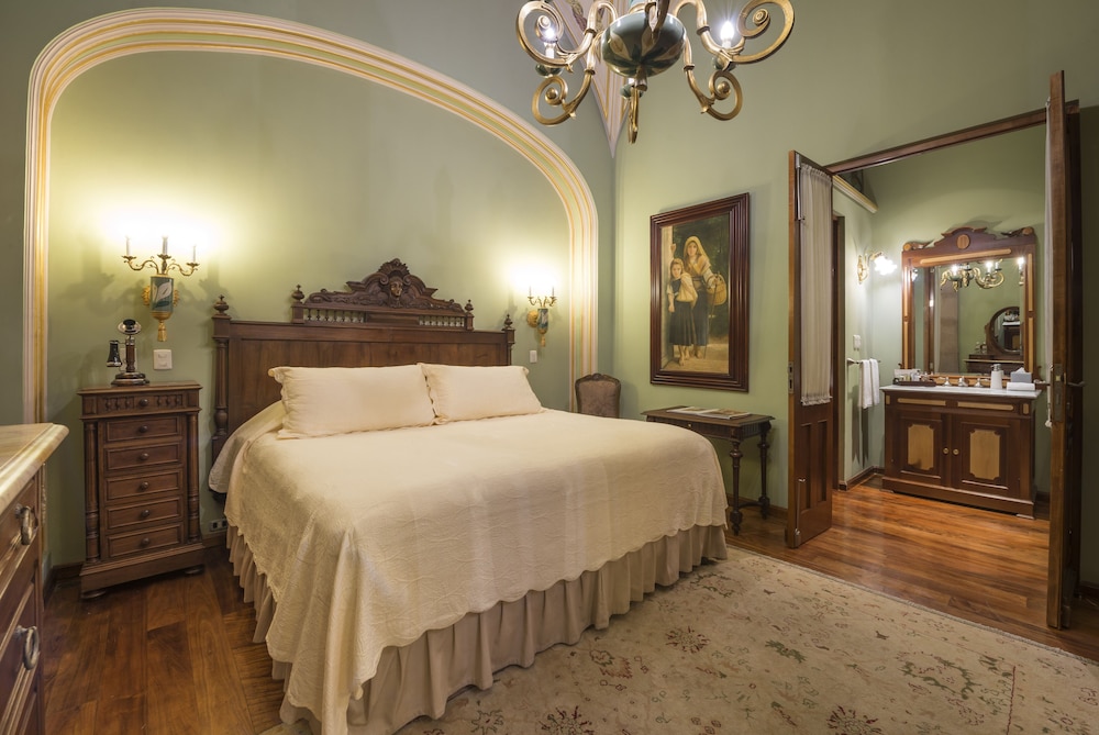 Master Suite