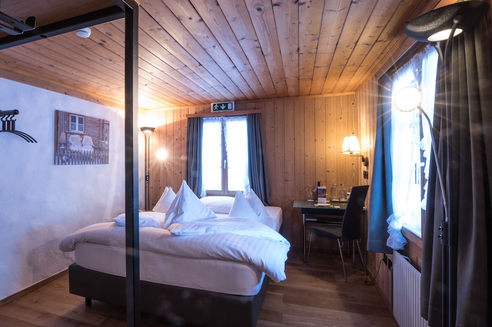 Economy Room - Photo 2