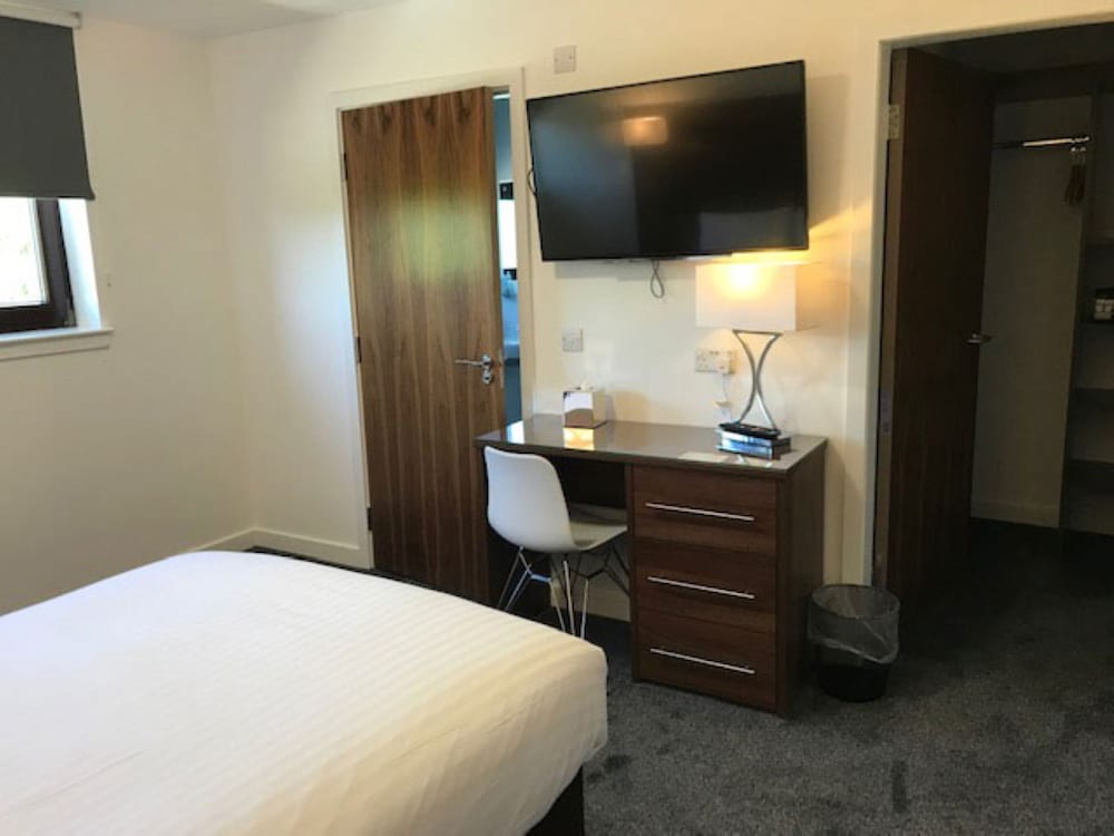Double Room - Photo 6