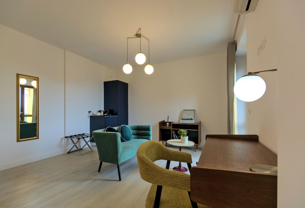 Design Suite photo 2