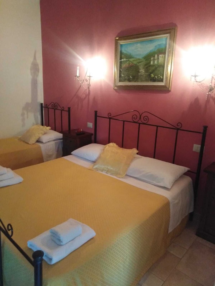Comfort Room photo 3