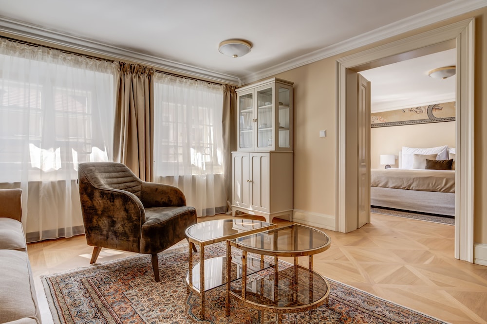 Presidential Suite