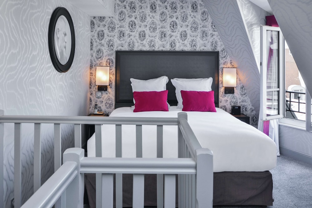 Suite, 1 Queen Bed (Duplex)