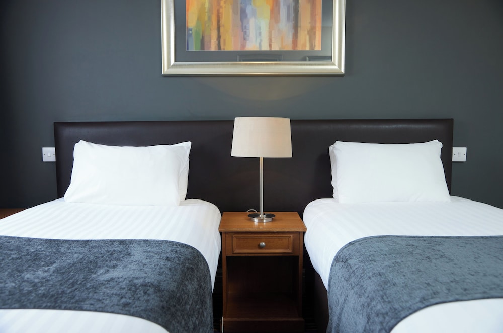 Twin Room - Photo 2