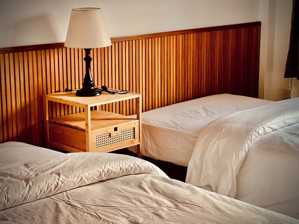 Deluxe Double or Twin Room, City View