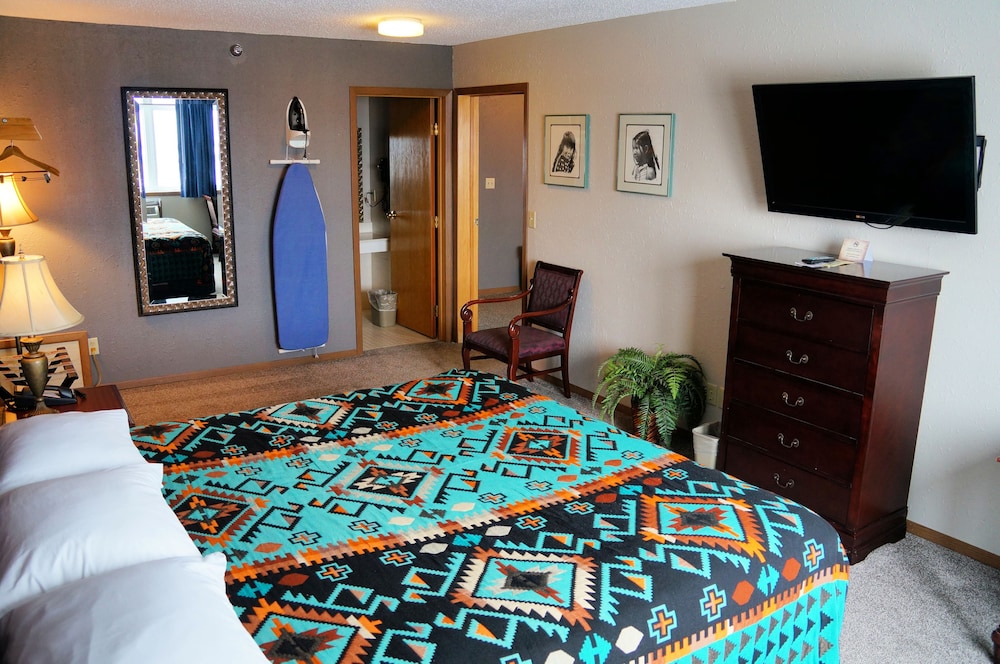 Standard Suite, 1 Bedroom, Non Smoking (Suite 1 - 215)