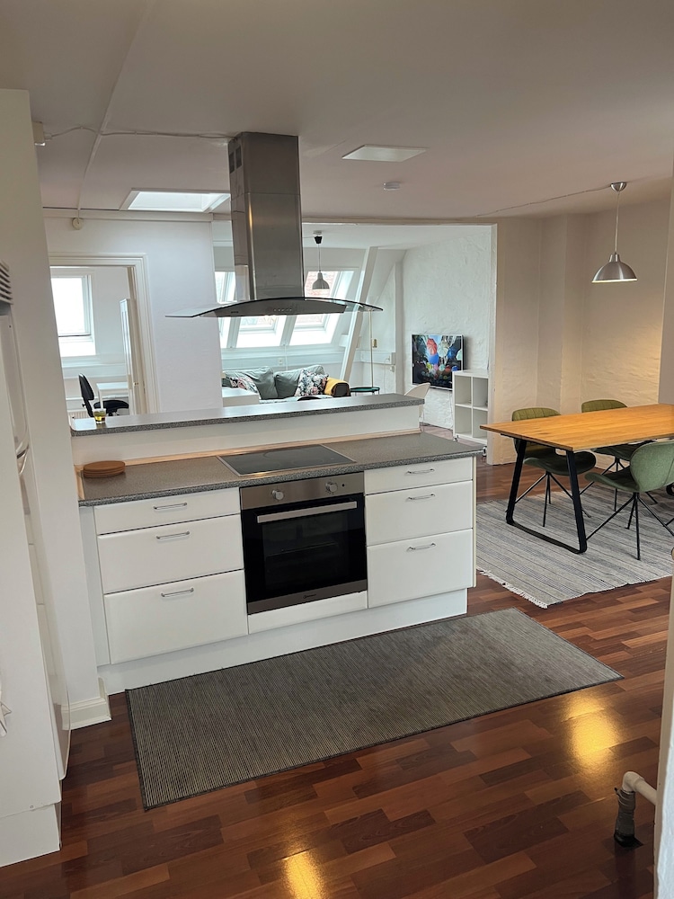 Comfort Apartment, Non Smoking, City View photo 2
