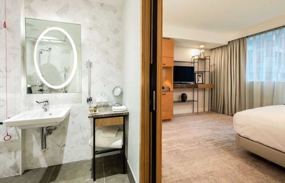 Ξενοδοχείο Lincoln Plaza, London, Συλλογή Curio από τη Hilton, Φωτογραφία 8