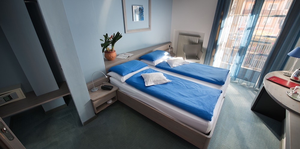 Double Room Single Use photo 3