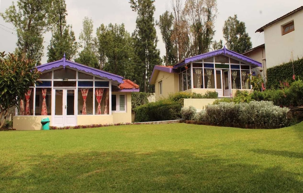 Villa photo 3