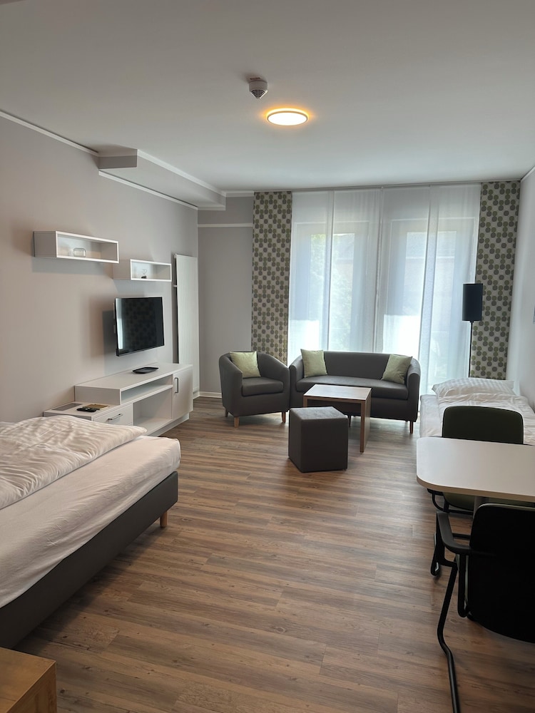 Standard Twin Room photo 3