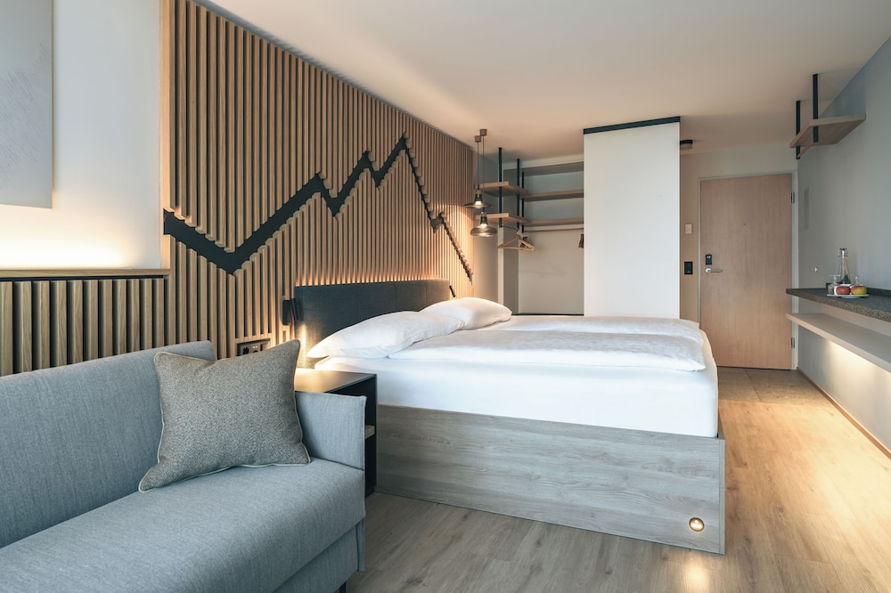 Superior Room, 1 Double Bed with Sofa bed (Design Double Room with Balcony in th) photo 2