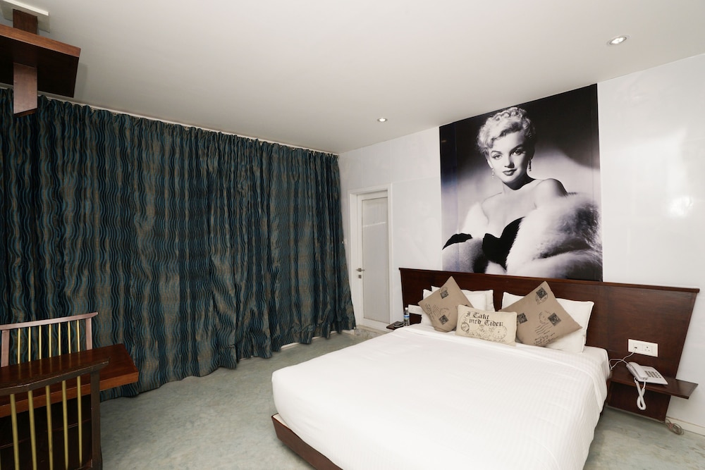 Superior Room - Photo 9