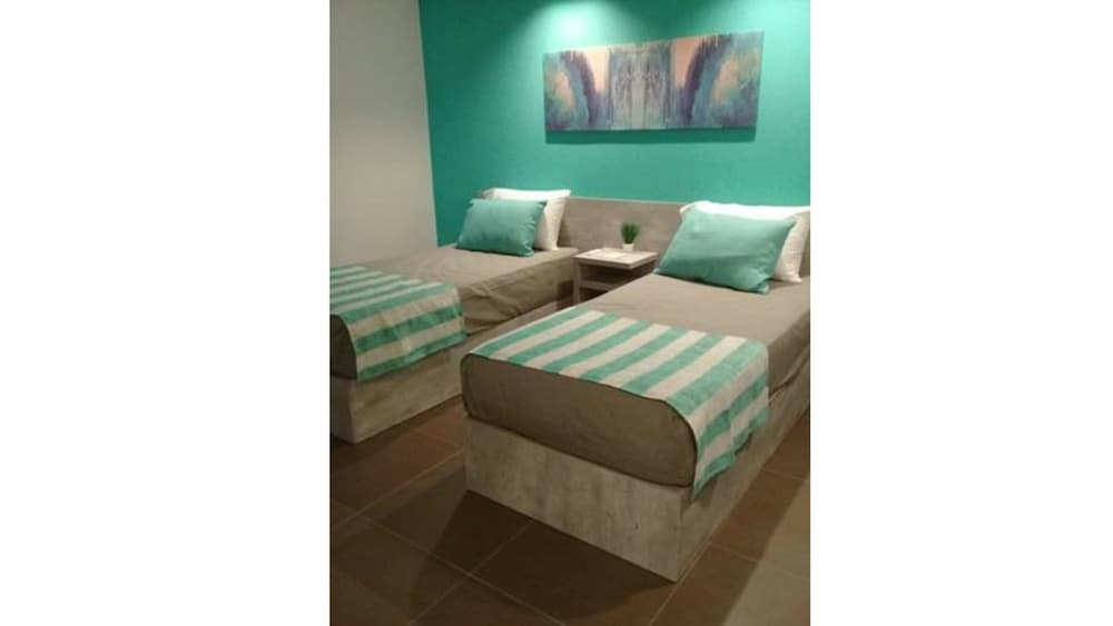 Comfort Twin Room, 2 Twin Beds photo 2