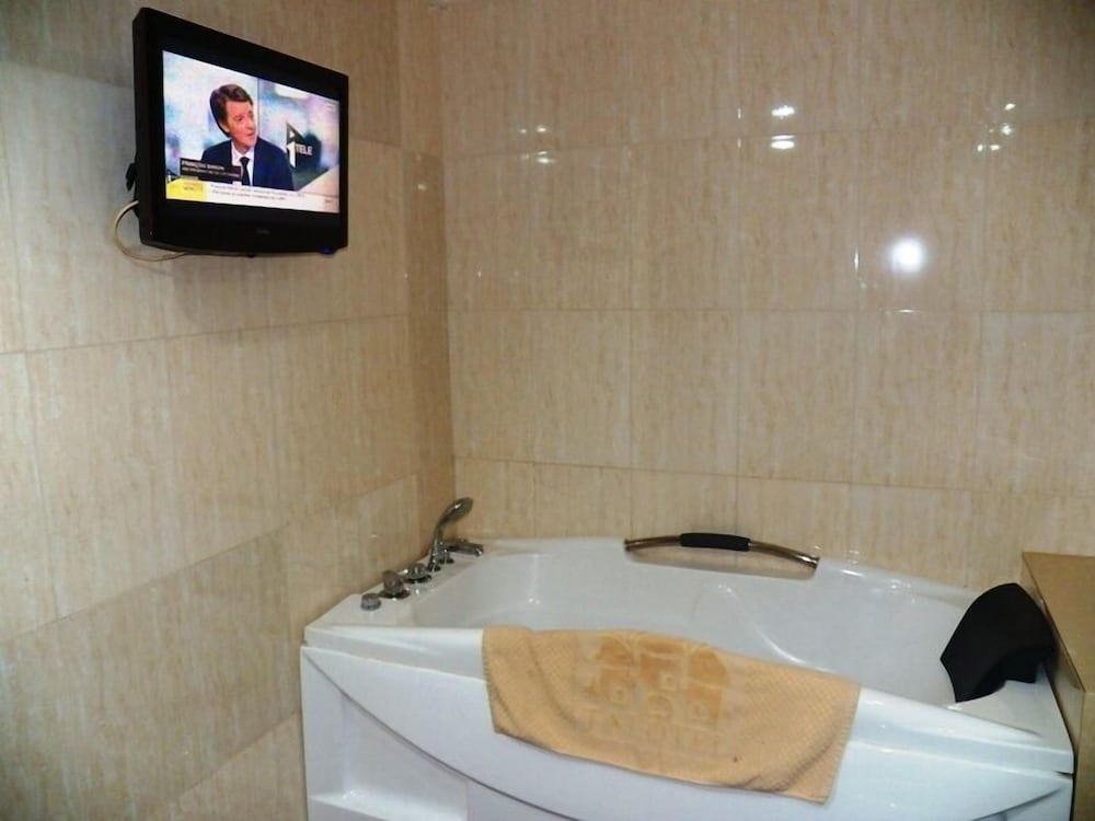 Suite Business photo 2