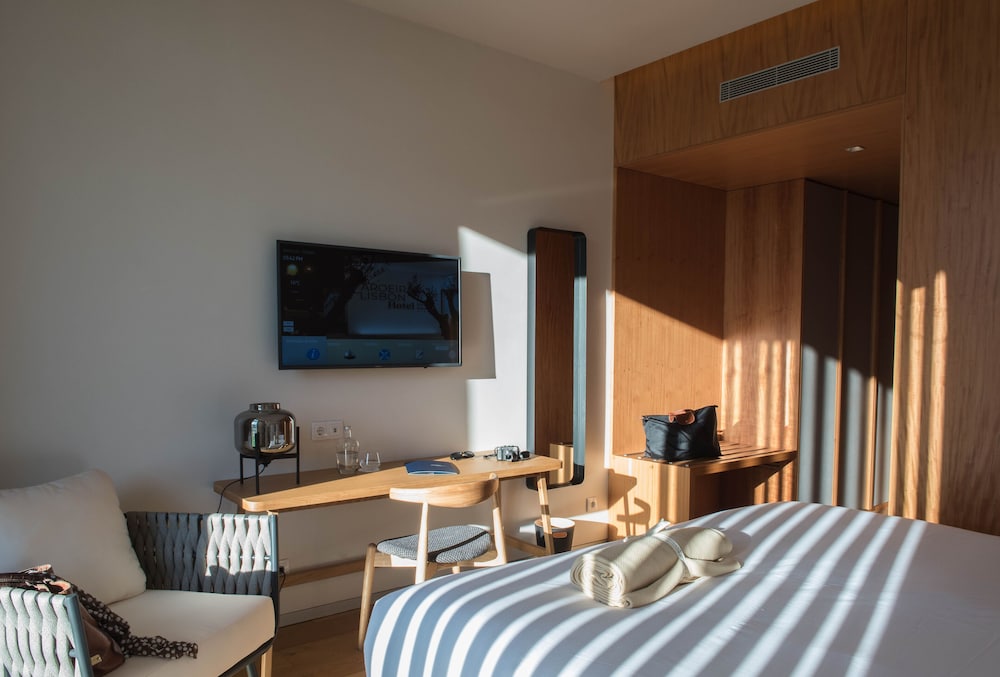 Double or Twin Room, Garden View - Photo 4
